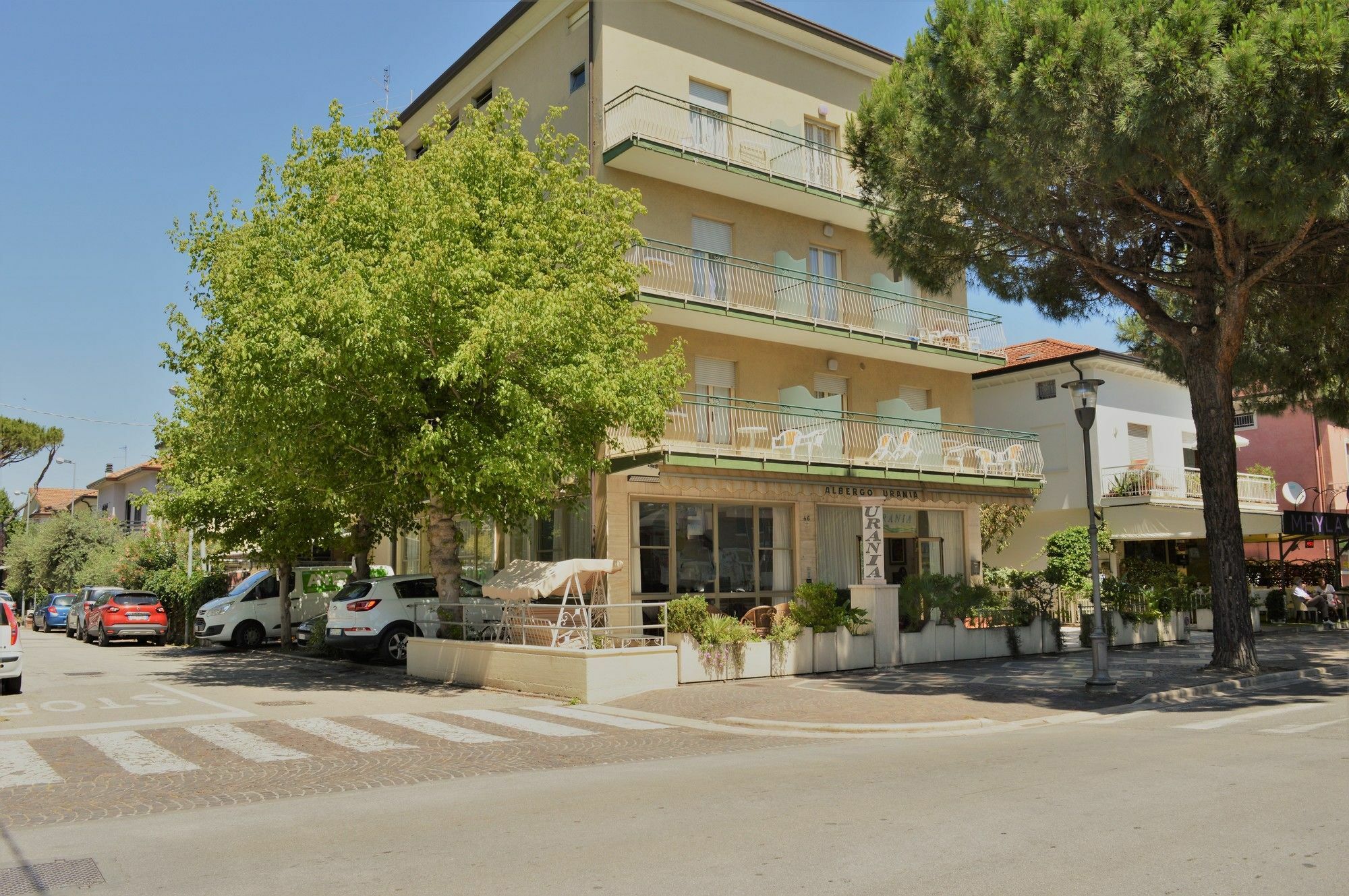 Hotel Urania à Fogliano Marina Extérieur photo